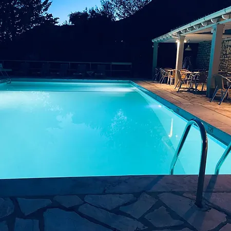 Apartment Hotel Barbati B&B