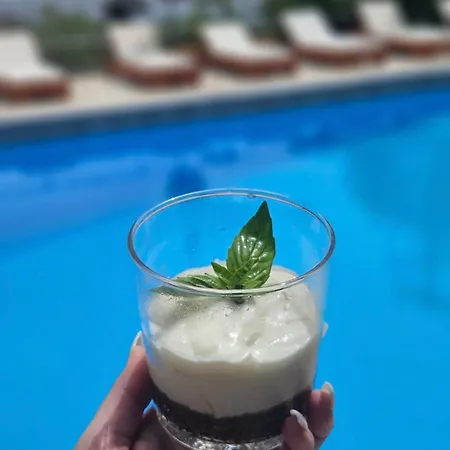 Hotel Barbati B&B